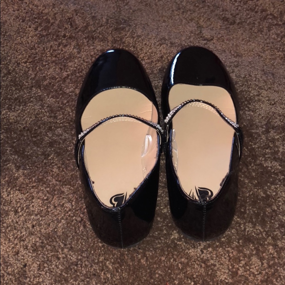 Black flats